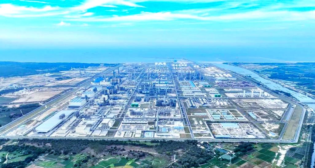 数智赋能，双轮驱动 中国石油昆仑数智炼化智能工厂的协同创新与实践展望